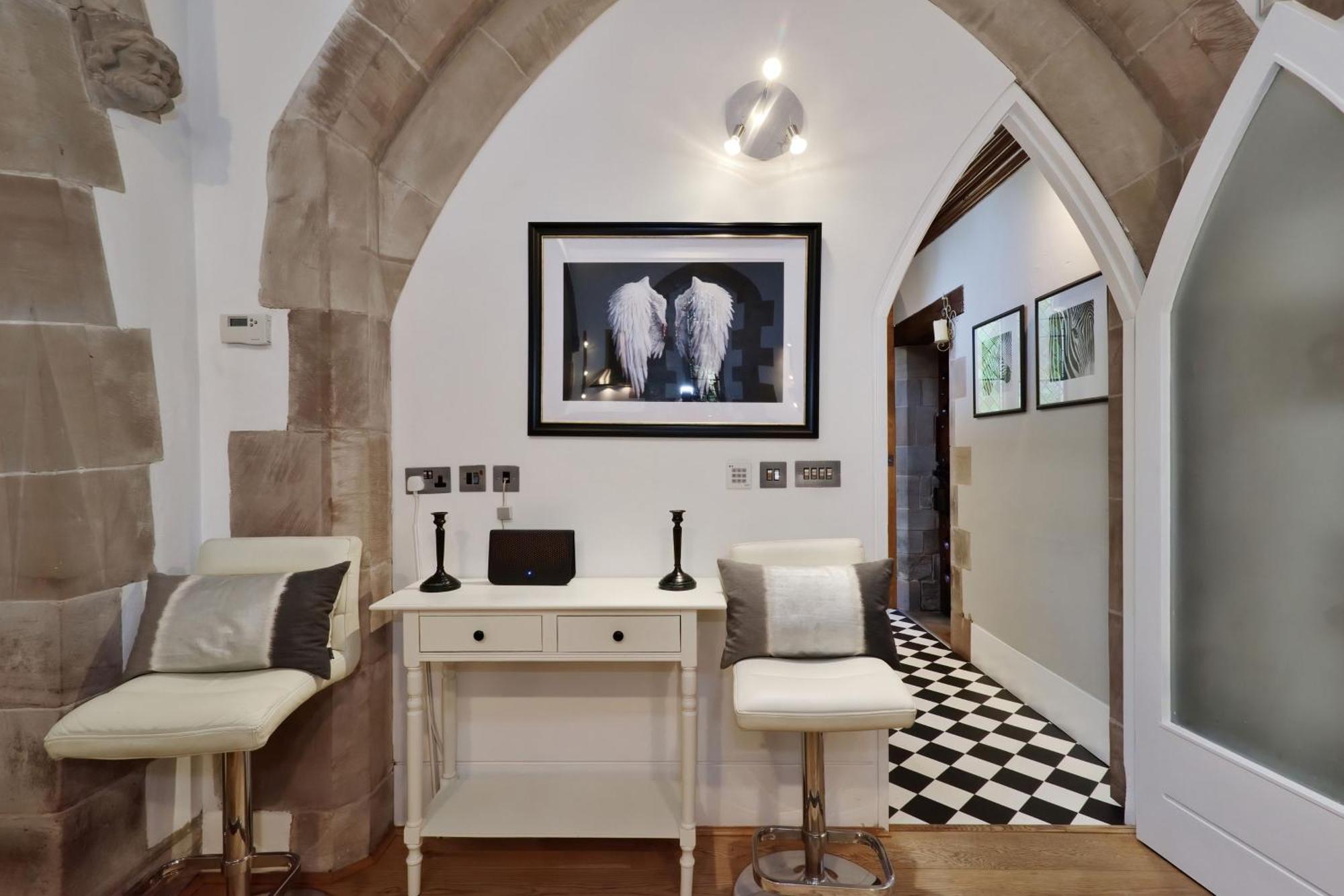 St James House - Truly Heavenly Hereford Esterno foto